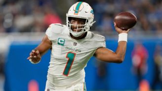 Tua Tagovailoa en acción con Miami