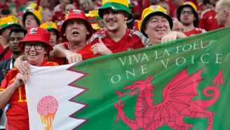 Qatar 2022: FIFA permitirá gorros con arcoíris de aficionados galeses en estadios