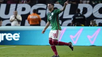 Luis Chávez anota golazo de tiro libre ante Jamaica en la Copa Oro