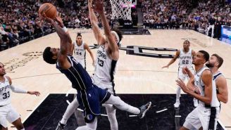 NBA: Mavericks derrotaron 126-119 a Spurs y arruinaron debut de Wembanyama