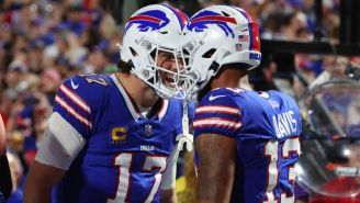 Josh Allen guía triunfo de Bills con drama ante Buccaneers