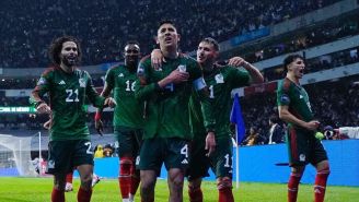 México en festejo tras el gol 