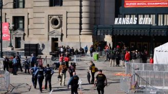 Tiroteo después del desfile de los Kansas City Chiefs empañó festejo