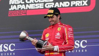 Carlos Sainz, en la mira de Mercedes para sustituir a Lewis Hamilton en 2025