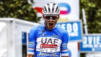 ¡Dominando el ciclismo! Isaac del Toro, ciclista mexicano, gana la Vuelta a Asturias