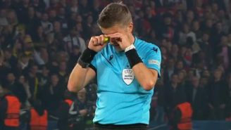 ¡Emotivo! Daniele Orsato rompió en llanto tras dirigir su último partido de Champions League