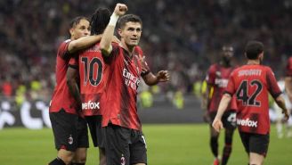 Milan aplasta a Cagliari y asegura el segundo lugar en la Serie A