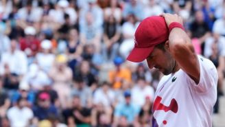 Djokovic utilizó un casco en el Masters de Roma