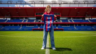 Alexia Putellas renueva con Barcelona Femenil hasta 2026