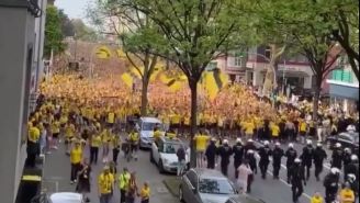 Aficionados del Borussia Dortmund 'inundan' Londres previo a la Final de Champions