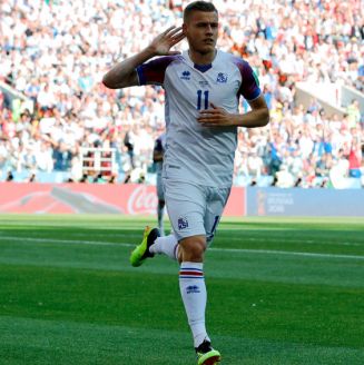 Finnbogason celebra su anotación frente a Argentina