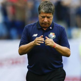  Hernán Gómez, después de la derrota de Panamá