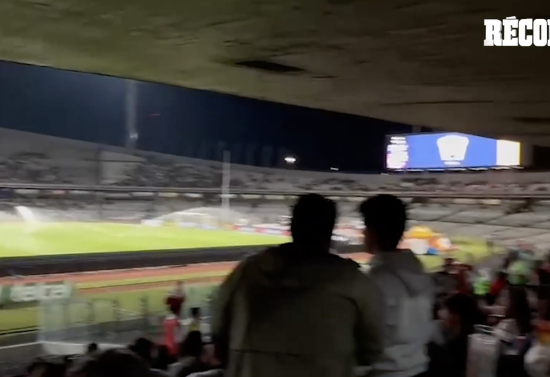 RECIBIMIENTO HOSTIL para el TURCO MOHAMED en CU