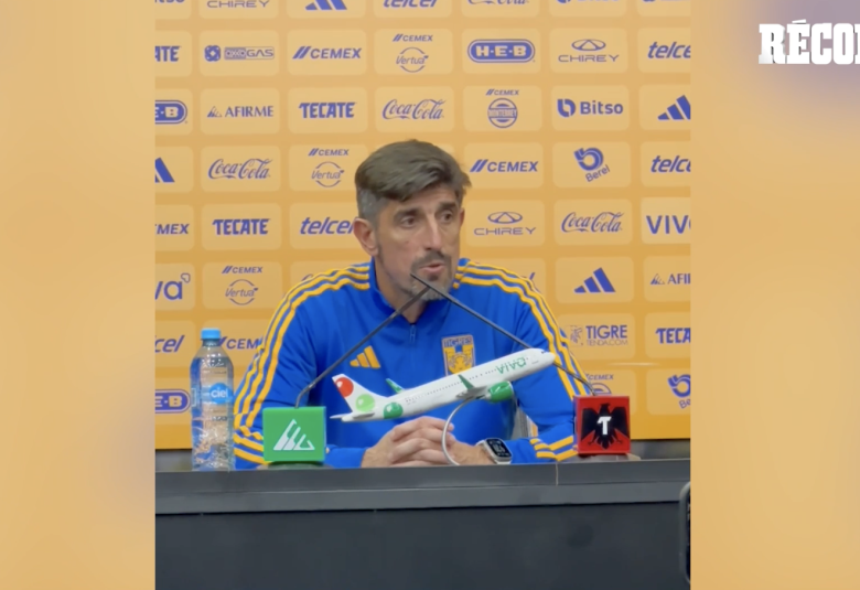 El entrenador Veljko Paunovic destacó el impacto de los veteranos en la conferencia de prensa posterior al encuentro.