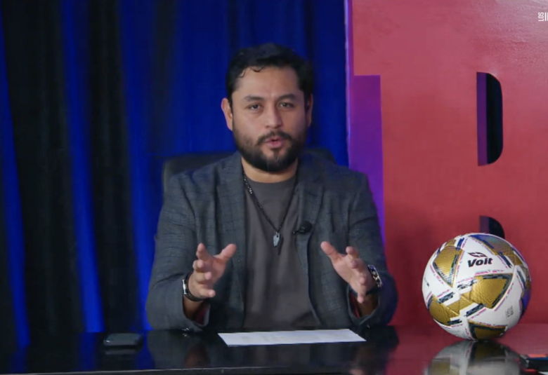 DETALLES de la LLEGADA de EFRAÍN ÁLVAREZ a CHIVAS | EN VIVO | LOS INFORMANTES