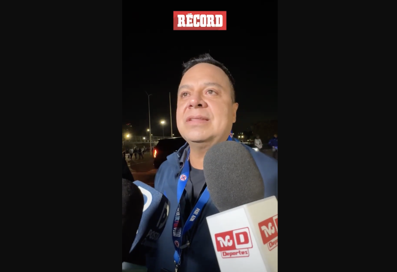 VÍCTOR VELÁZQUEZ sobre “Jaime Ordiales cumplió su etapa en Cruz Azul, no sé de dónde sacan esas especulaciones, traemos un trabajo con Iván, el hecho de que anselmi no esté la institución es mucho más grande