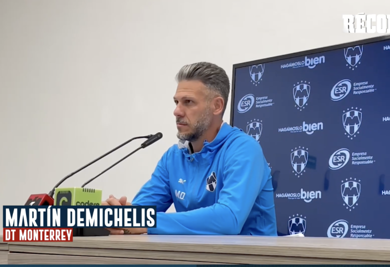 MARTÍN DEMICHELIS previo a emprender el viaje a San Luis Potosí