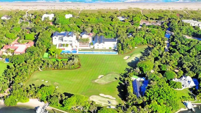 Así luce la vista aérea de la casa de Tiger Woods