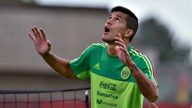 Maza Rodríguez en práctica con el Tri