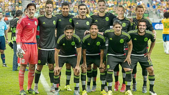 Jugadores lucen bigotes al estilo tuca