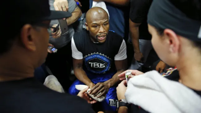Mayweather concede entrevista