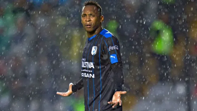 El brasileño Wilson Tiago en un partido de Querétaro