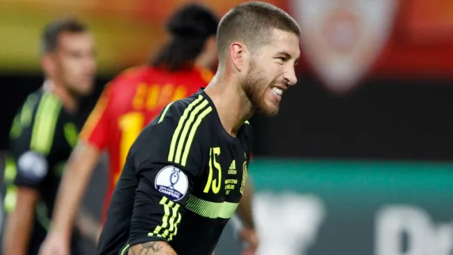 Ramos, durante el encuentro contra Macedonia