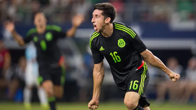 Herrera celebra tras anotar contra Argentina