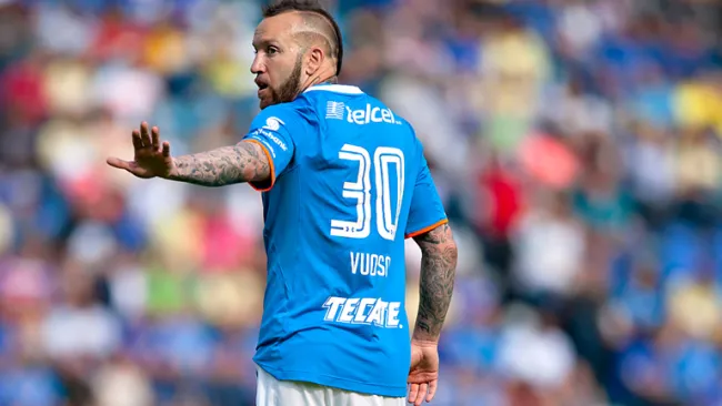 Vuoso durante el Clásico Joven frente al América