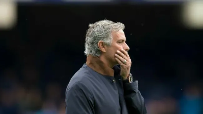 Mourinho lamente el resultado en Goodison Park