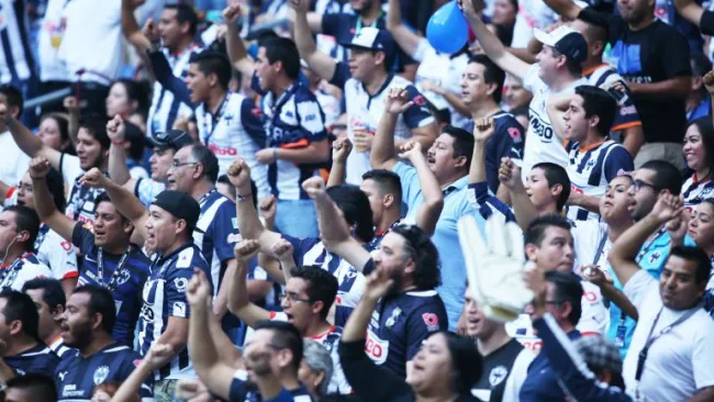 Aficionados de Monterrey durante el encuentro contra Cruz Azul