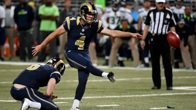 Momento en que Greg Zuerlein hace el gol de campo