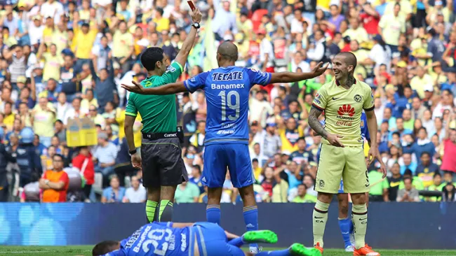 Benedetto en el partido contra Tigres