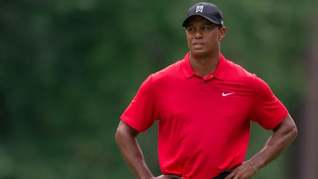 Tiger Woods antes de una competencia