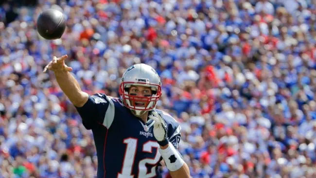 Tom Brady en un partido de la NFL