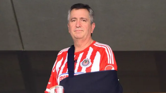 Jorge Vergara en un partido de Chivas