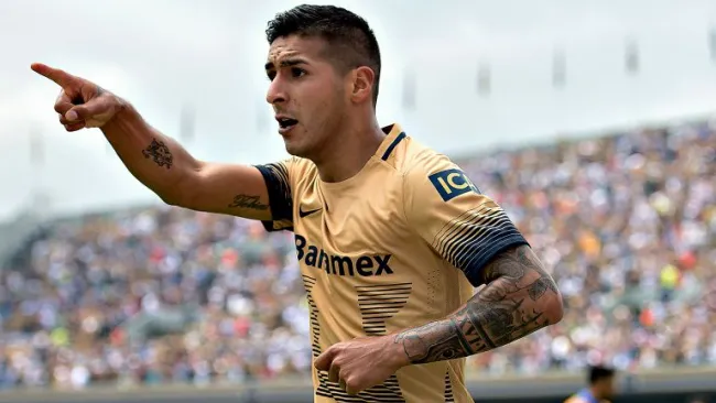 Sosa festeja el gol de la victoria contra Tigres