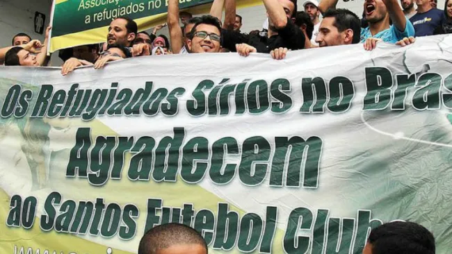 Refugiados sirios agradecen el gesto al Santos