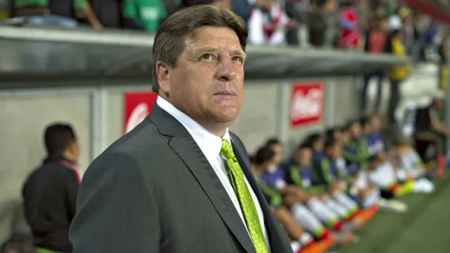 Miguel Herrera, durante un juego del Tri