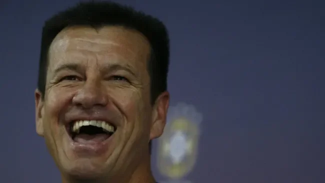 Dunga en conferencia de prensa