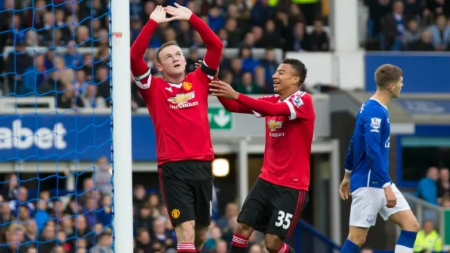 Ronney no celebra tras anotar a Everton