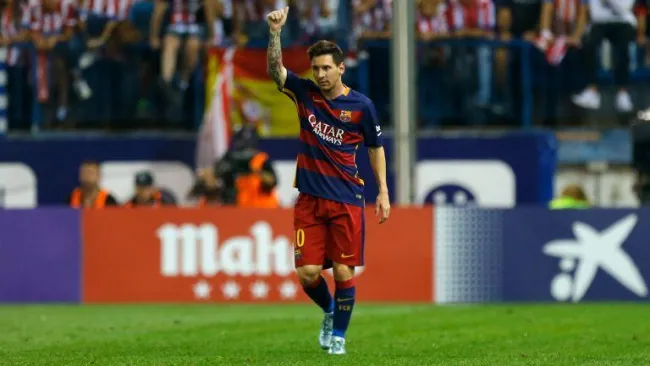 Lionel Messi, en un juego con el Barcelona