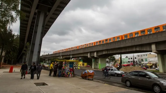 La inmediaciones del Autódromo en la avenida Viaducto Rio de la Piedad