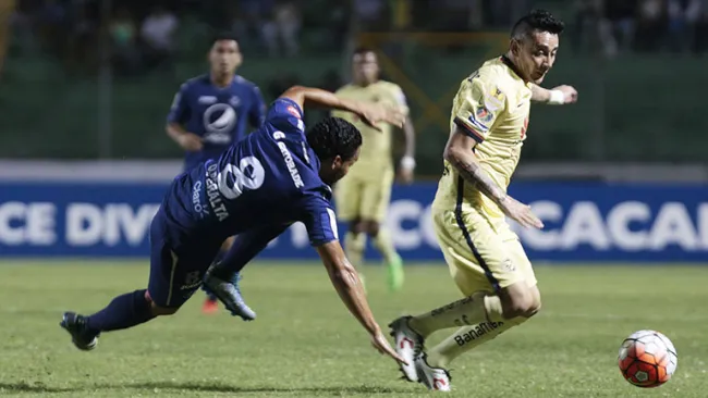 Sambueza, en el duelo contra el Motagua