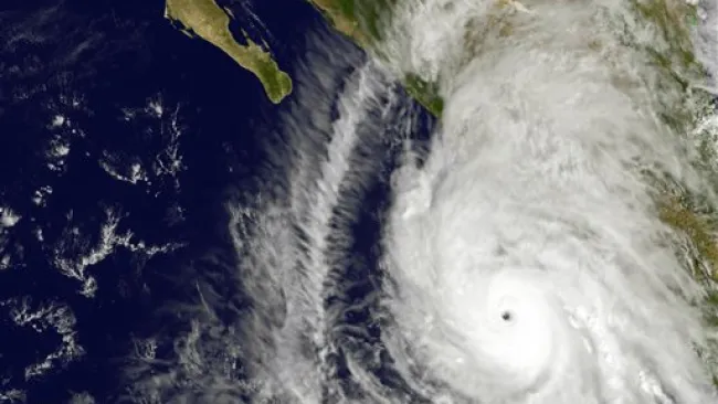 Transmisión en vivo del toque de Tierra del Huracán Patricia