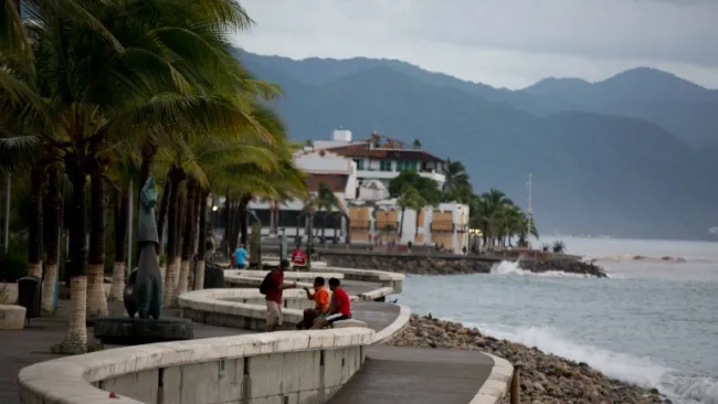 Así luce Puerto Vallarta tras la tormenta tropical