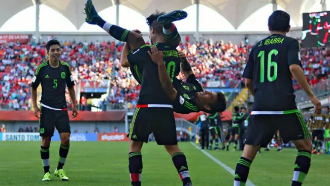 Con una 'mística', el Tri festejó el pase