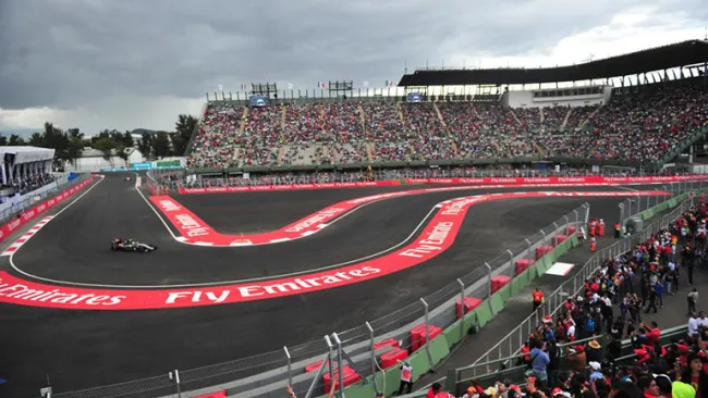 Gran cantidad de gente se dio cita en el Autódromo Hermanos Rodríguez