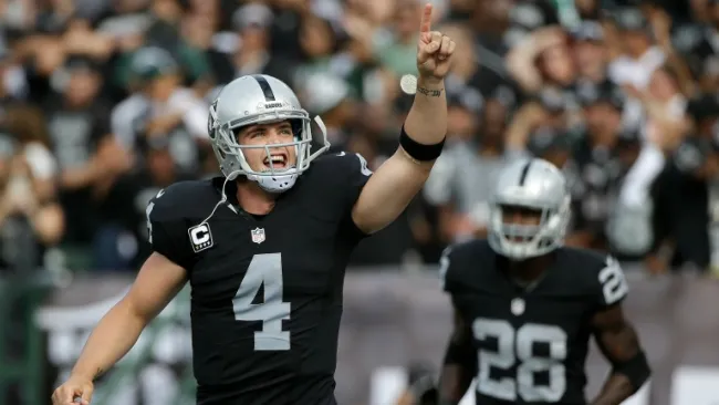 Carr festeja un pase de anotación