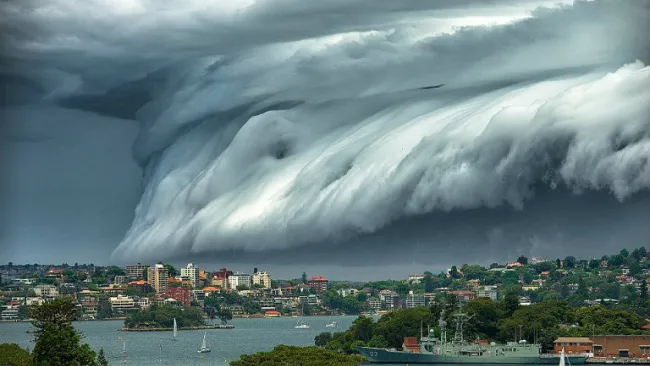 Impresionante nube sobre Sydney, Australia